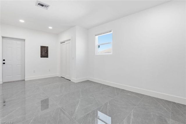 3420 SE 4th PL, Cape Coral, FL 33904