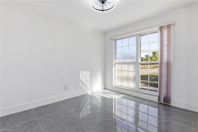 3420 SE 4th PL, Cape Coral, FL 33904