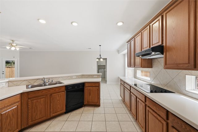 3649 Lincoln Drive, Frisco, TX 75034
