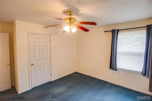 905 Madison Avenue, Wood River, IL 62095