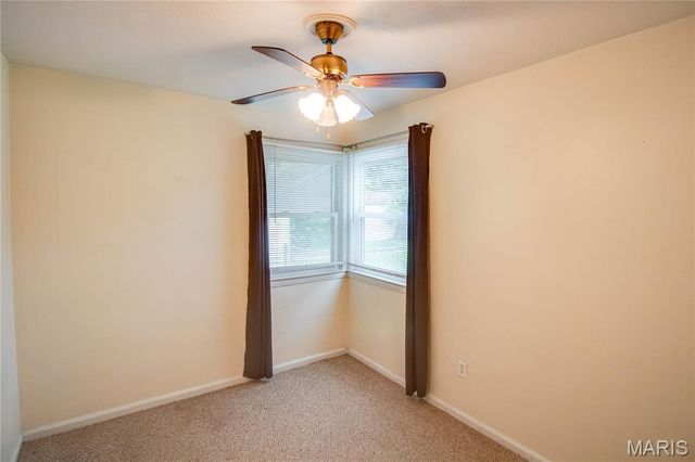 905 Madison Avenue, Wood River, IL 62095