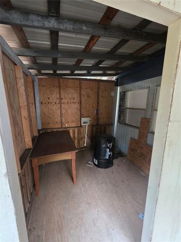 204 JOHNTRY ROAD, Hawthorne, FL 32640