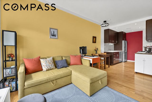 152 E 118th St Apt 5E, New York City, NY 10035