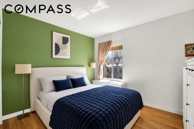 152 E 118th St Apt 5E, New York City, NY 10035