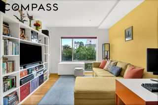 152 E 118th St Apt 5E, New York City, NY 10035