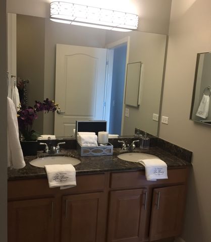 125 S Jefferson Street 2702, Chicago, IL 60661