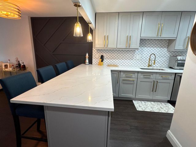 6 Royal Palm Way 202, Boca Raton, FL 33432