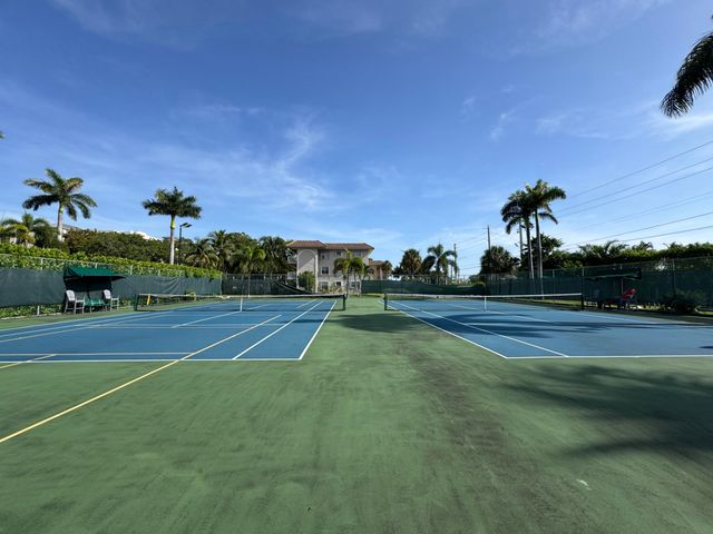 6 Royal Palm Way 202, Boca Raton, FL 33432