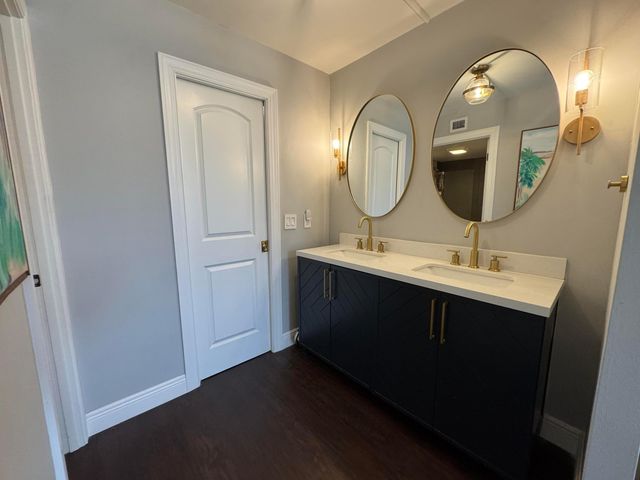 6 Royal Palm Way 202, Boca Raton, FL 33432