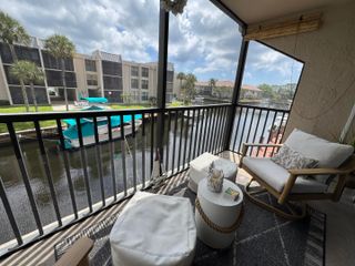 6 Royal Palm Way 202, Boca Raton, FL 33432
