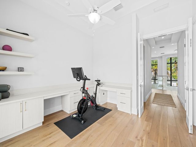 301 NE 23RD Avenue, Fort Lauderdale, FL 33305