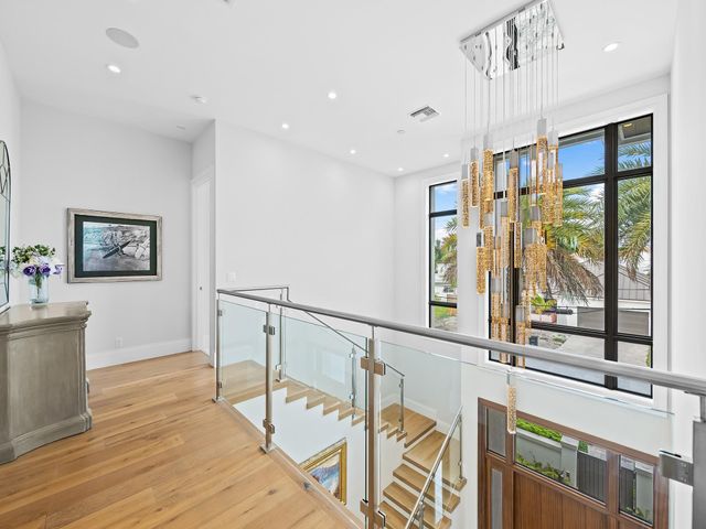 301 NE 23RD Avenue, Fort Lauderdale, FL 33305