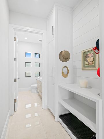 301 NE 23RD Avenue, Fort Lauderdale, FL 33305