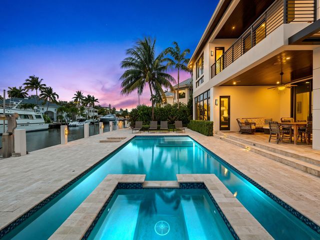 301 NE 23RD Avenue, Fort Lauderdale, FL 33305