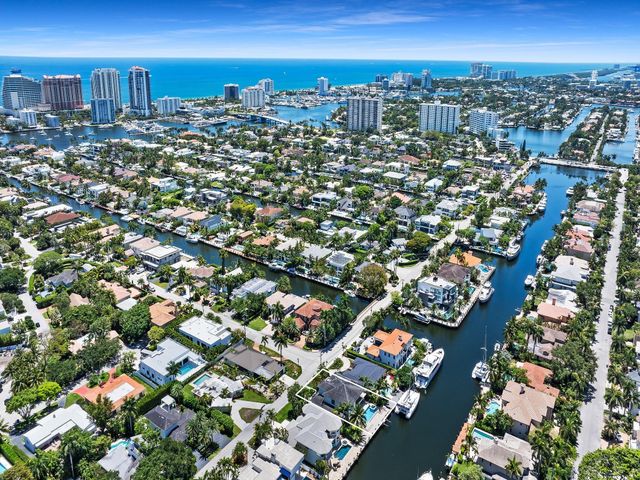 301 NE 23RD Avenue, Fort Lauderdale, FL 33305