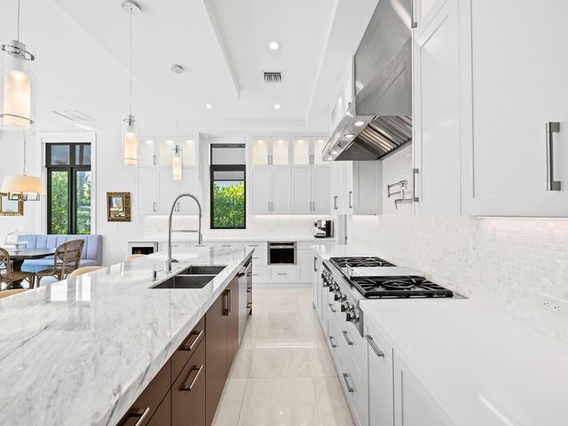 301 NE 23RD Avenue, Fort Lauderdale, FL 33305
