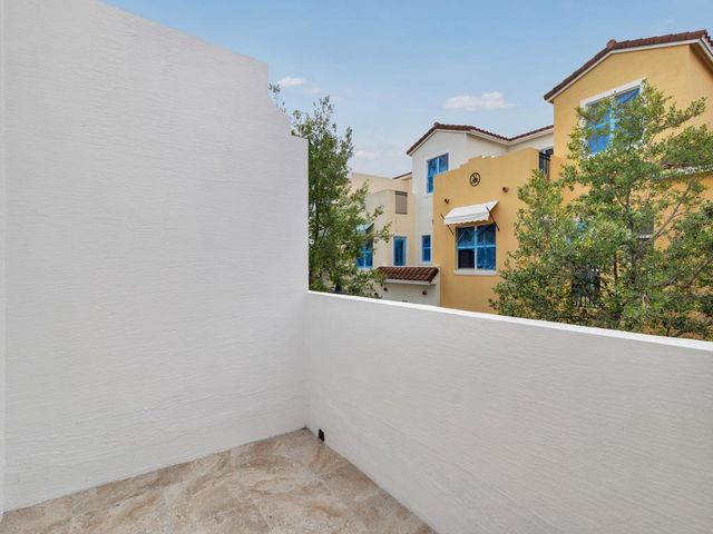 3673 Historic Lane, West Palm Beach, FL 33401