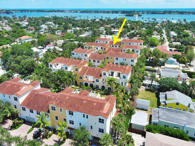3673 Historic Lane, West Palm Beach, FL 33401