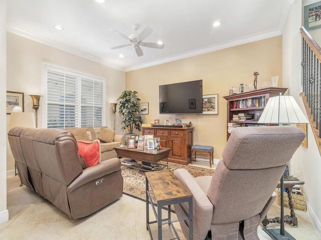 3673 Historic Lane, West Palm Beach, FL 33401