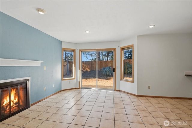 14016 SE 156th Court, Renton, WA 98058