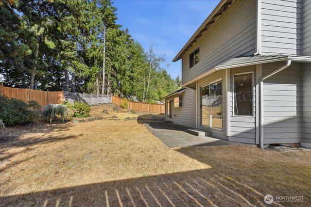 14016 SE 156th Court, Renton, WA 98058