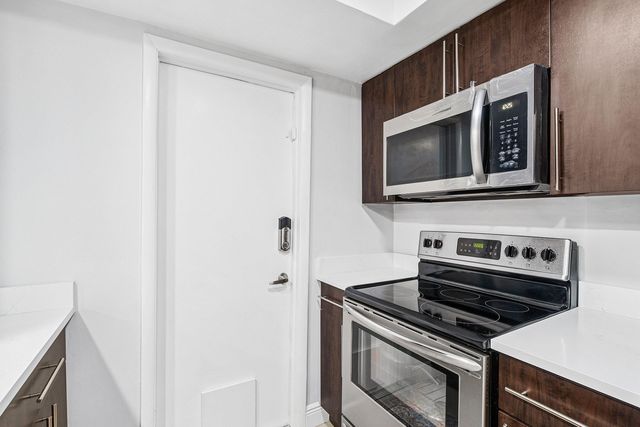 904 SW 5th Avenue, Boynton Beach, FL 33426