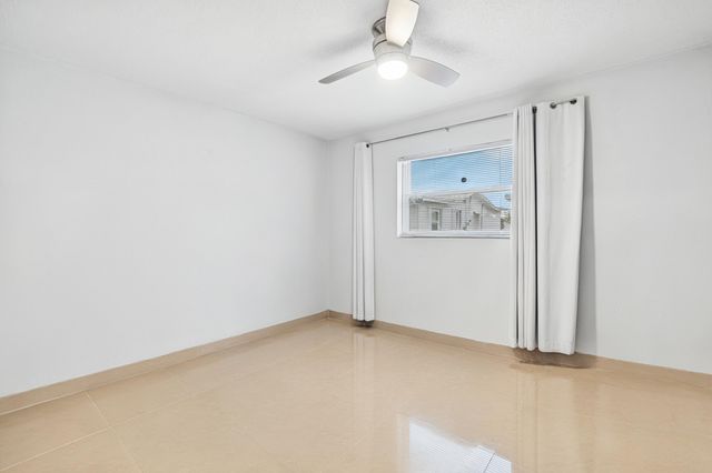 904 SW 5th Avenue, Boynton Beach, FL 33426