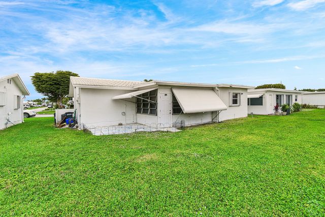 904 SW 5th Avenue, Boynton Beach, FL 33426