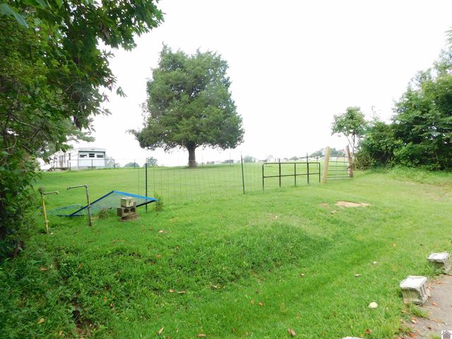 714 Crittenden drive, Marion, KY 42064