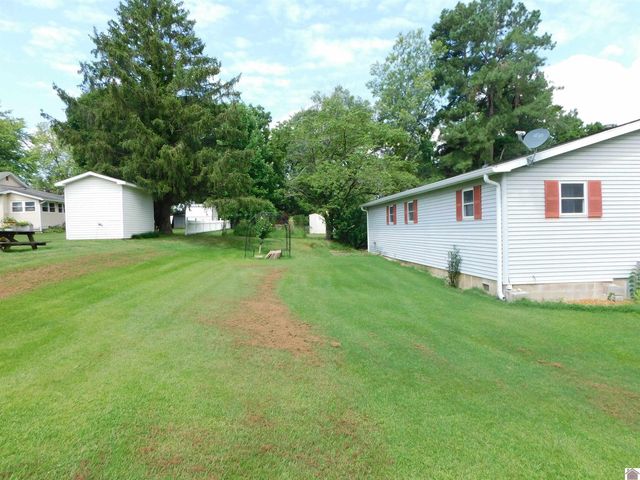 714 Crittenden drive, Marion, KY 42064