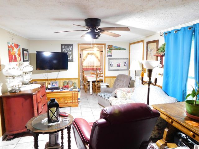 714 Crittenden drive, Marion, KY 42064