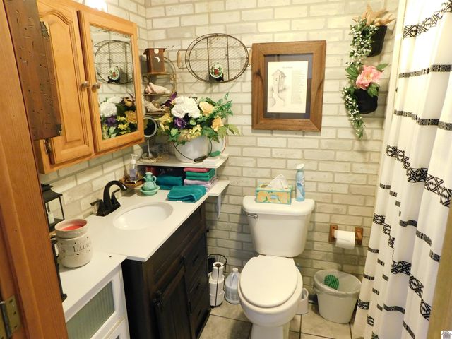 714 Crittenden drive, Marion, KY 42064