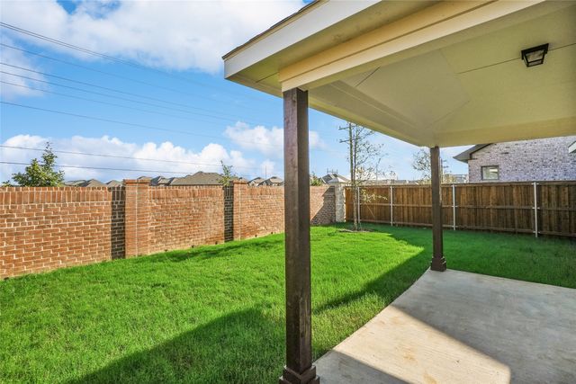 2221 Peters Colony Drive, Little Elm, TX 75036