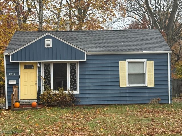 2337 Greenvale Road, Cleveland, OH 44121