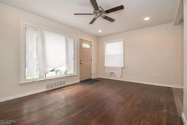 2337 Greenvale Road, Cleveland, OH 44121