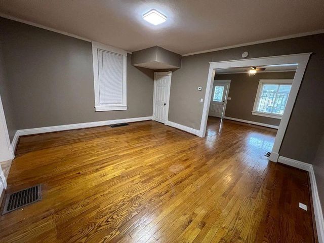 3217 Thompson Avenue, Kansas City, MO 64124