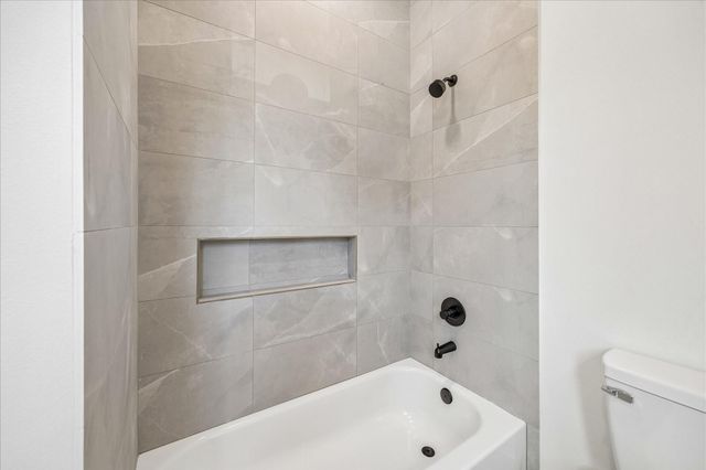 1423 E 36th Street, Houston, TX 77022
