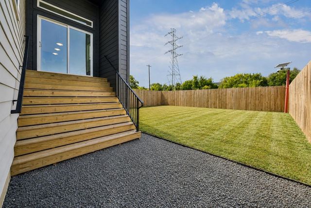 1423 E 36th Street, Houston, TX 77022