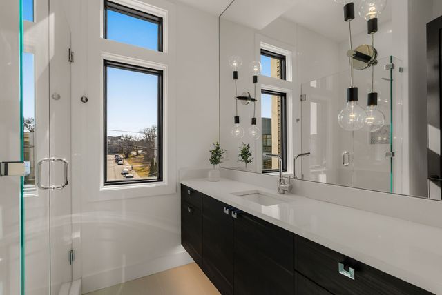 1118 Sigler St, Nashville, TN 37203