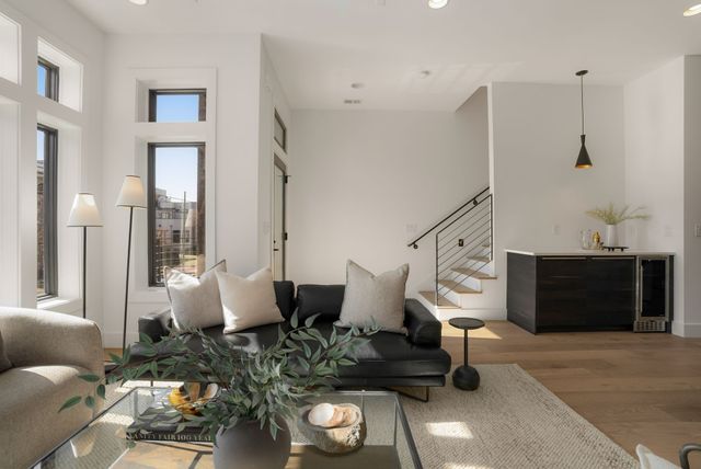 1118 Sigler St, Nashville, TN 37203