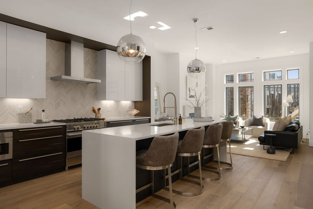 1118 Sigler St, Nashville, TN 37203