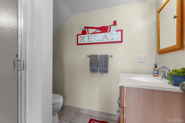 567 Bellevue Avenue, Lake Orion Village, MI 48362