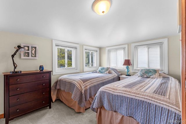 567 Bellevue Avenue, Lake Orion Village, MI 48362