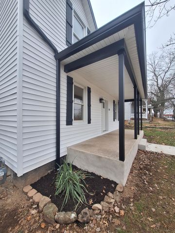 311 Kanawha Terrace, Saint Albans, WV 25177