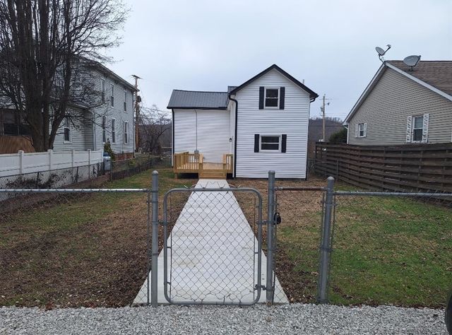 311 Kanawha Terrace, Saint Albans, WV 25177