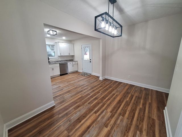 311 Kanawha Terrace, Saint Albans, WV 25177