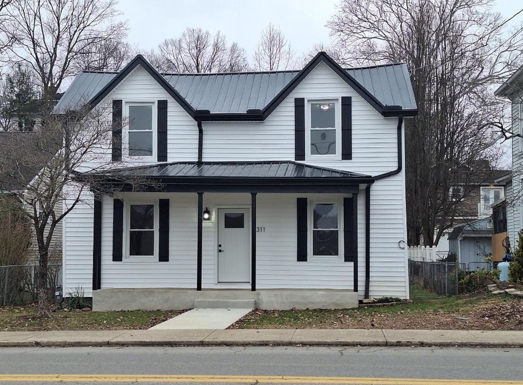 311 Kanawha Terrace, Saint Albans, WV 25177