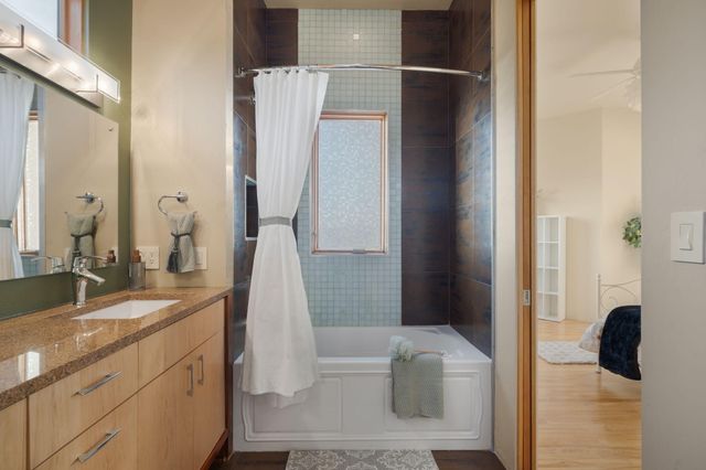 7816 Florence Avenue NE, Albuquerque, NM 87122