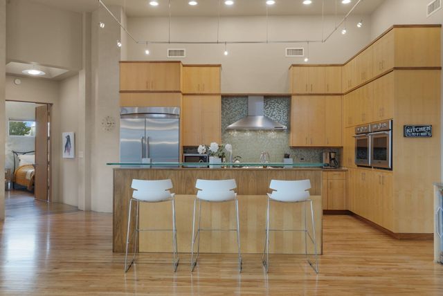 7816 Florence Avenue NE, Albuquerque, NM 87122