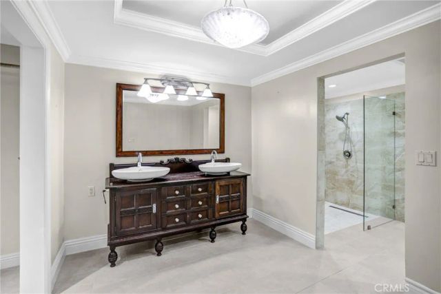 1436 S Montezuma, West Covina, CA 91791